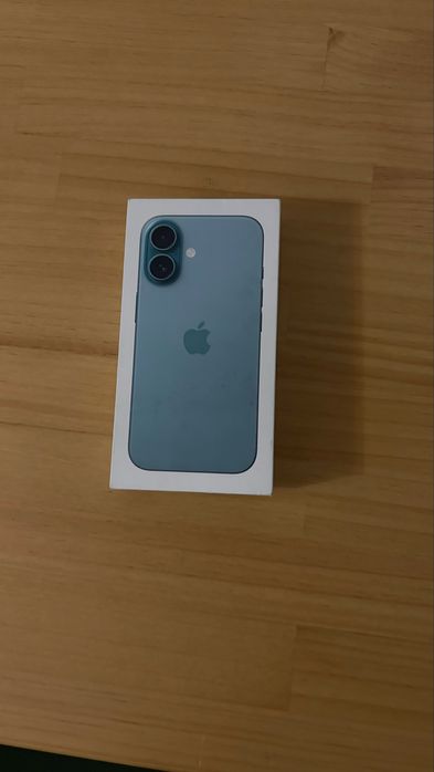 •	iPhone 16 128GB em ótimo estado + Caixa -bateria 91