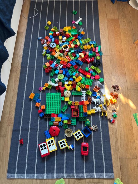 Lego DUPLO MIX 2.5 kg + duża płytka