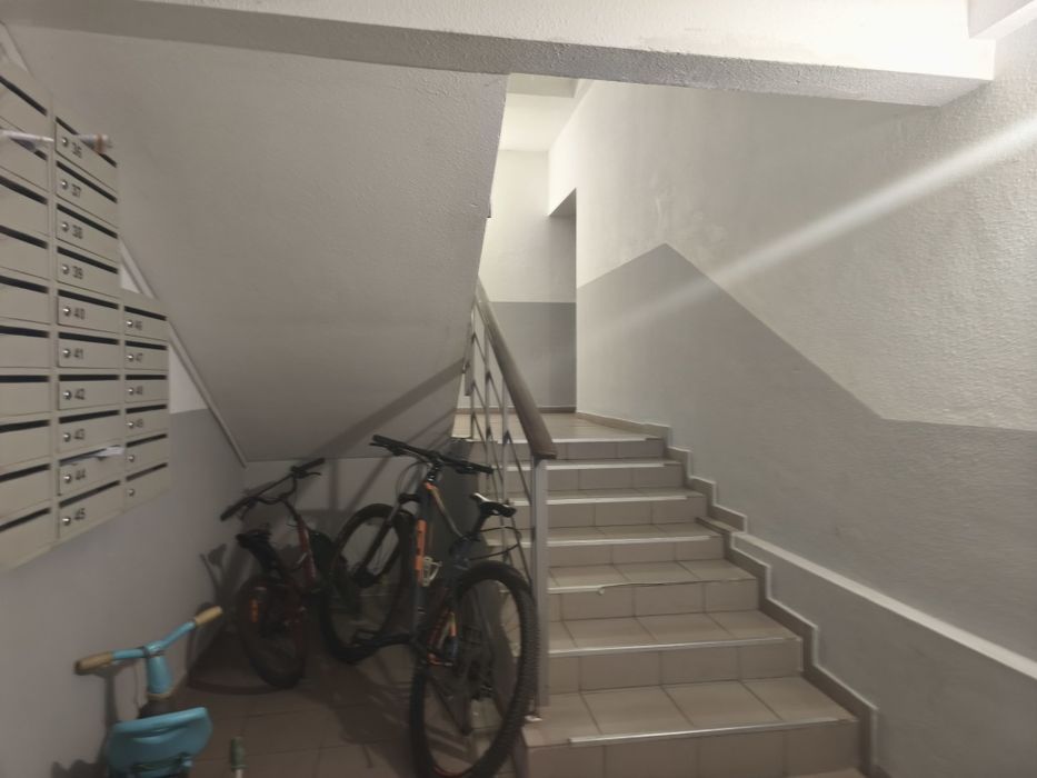 Трьохкімнатна 123 м.кв. з ремонтом Тургенівська