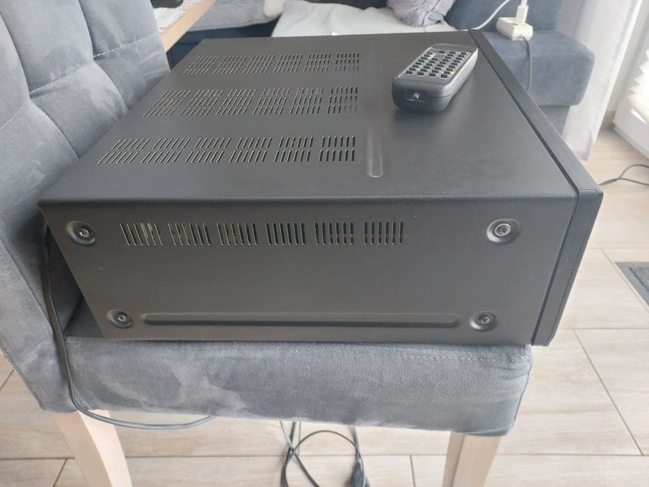 Wzmacniacz Onkyo 9711