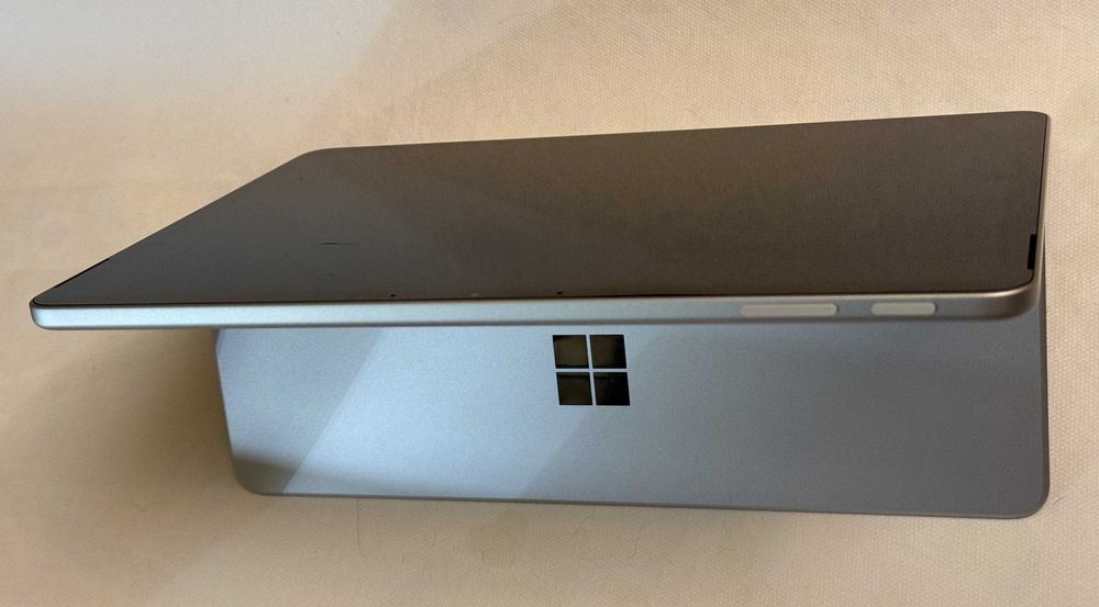 Surface Pro 12 512 | 16 + Teclado + Caneta Slim Pen 2 + Carregador 45W