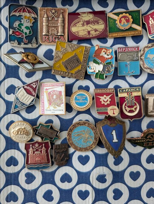 Набір радянських значків СРСР + футляр | колекція, вінтаж