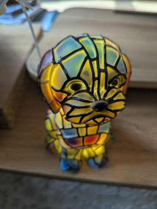 Lampka pies styl Tiffany expectations vs reality hit internetu