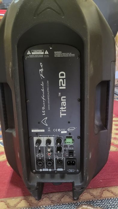 Coluna Ativa Wharfedale Pro Titan 12D