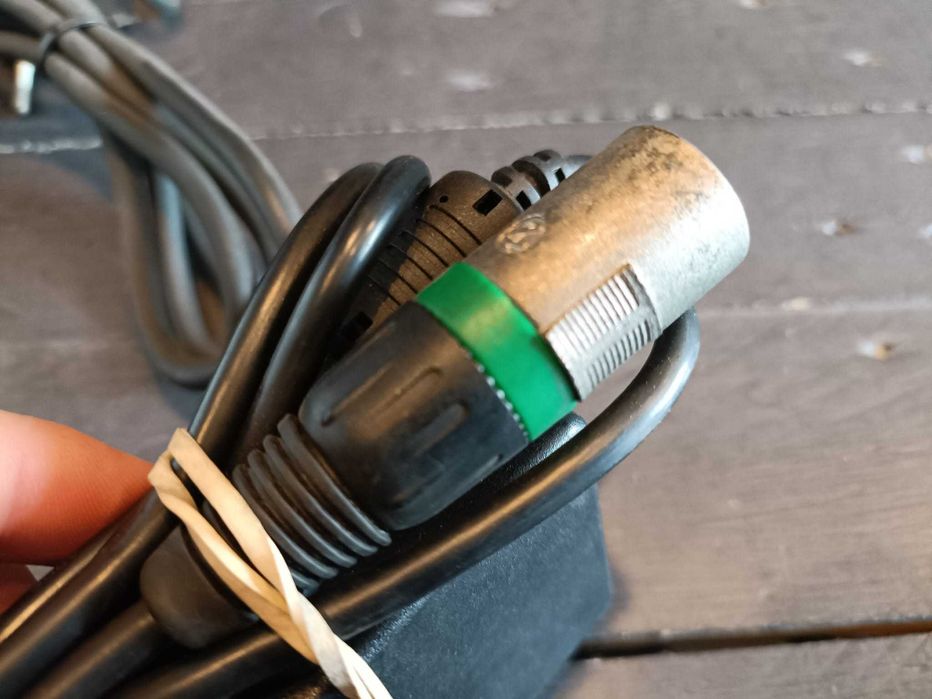 Oryginalna ładowarka ION 3 pin 32,96V