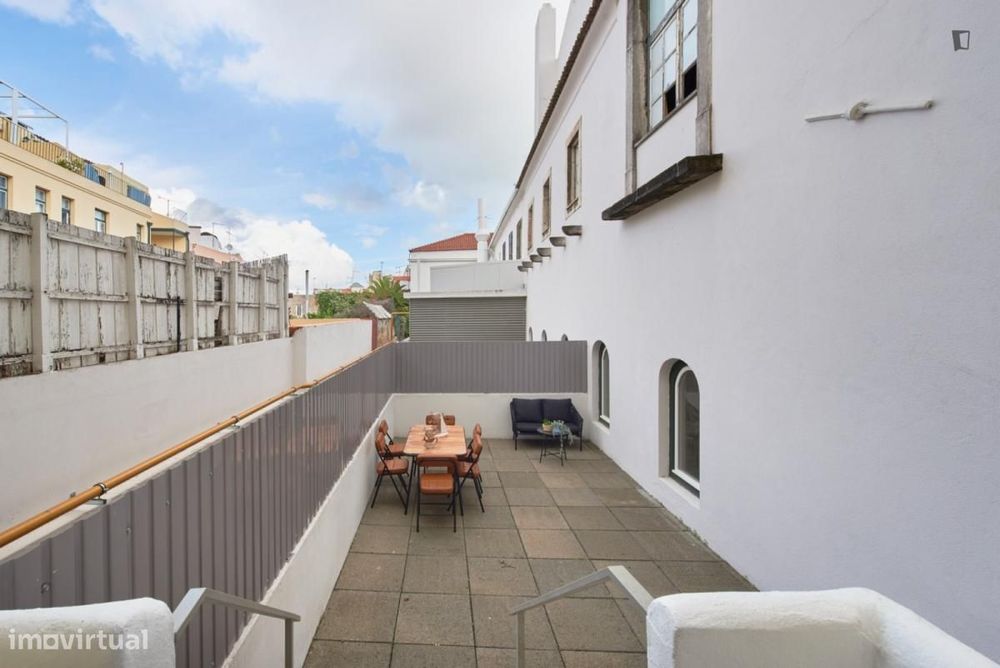 Quarto - localizado em Chiado Lisbon