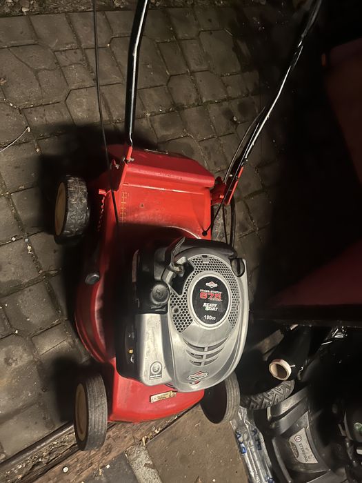 Kosiarka spalinowa Briggs stratton 675