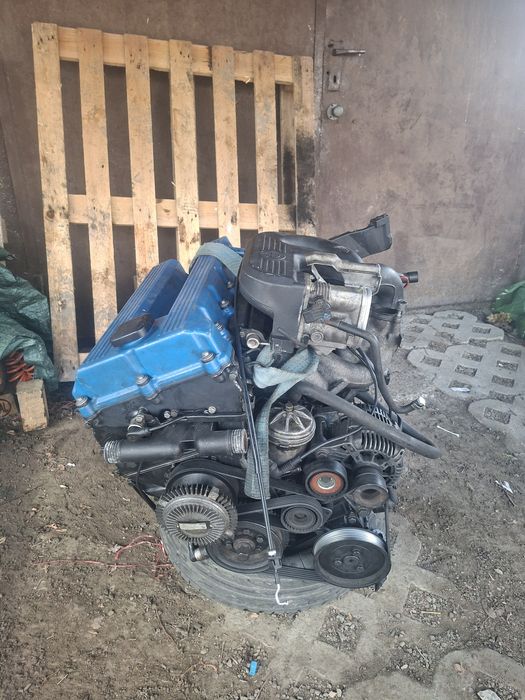 Silnik m42b18 e36