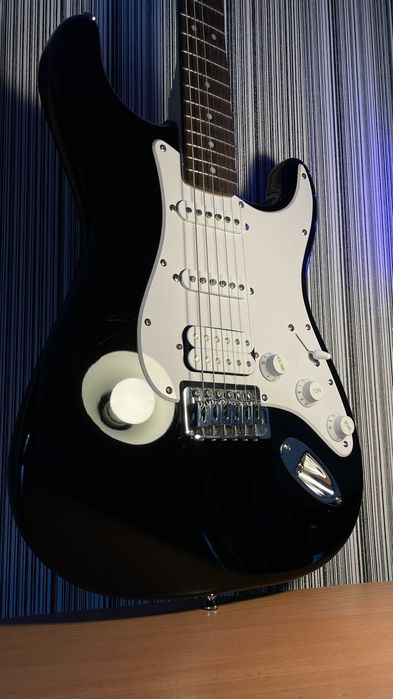 Електрогітара Squier Bullet Stratocaster HSS