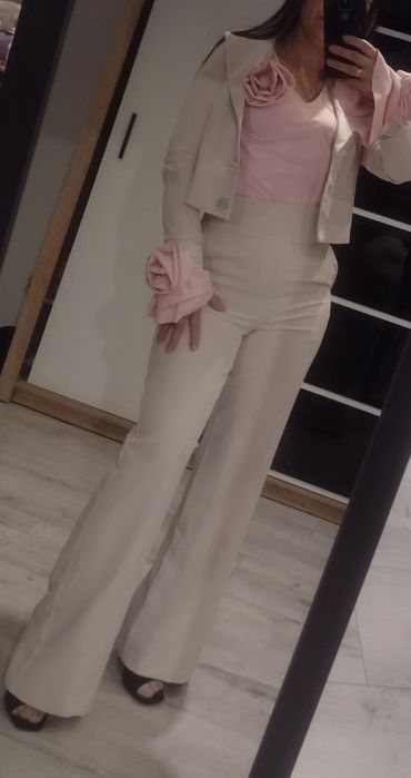 Garnitur damski ze spodniami, elegancki komplet, komunia, Święta , beż
