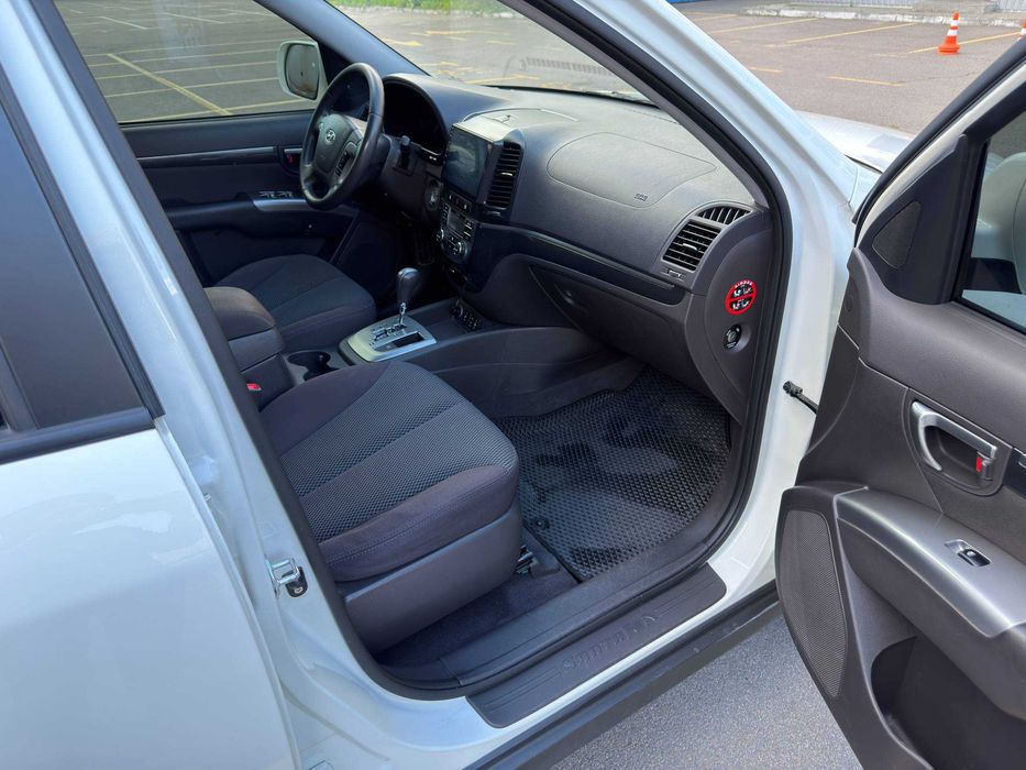 Hyundai Santa FE 2010 автомат. дизель. повний привід.