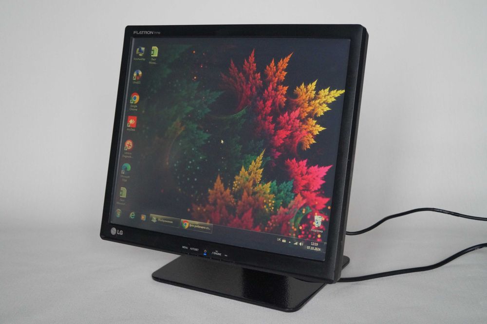 POS-монітор сенсорний LG T1710 з діагоналлю 17"
