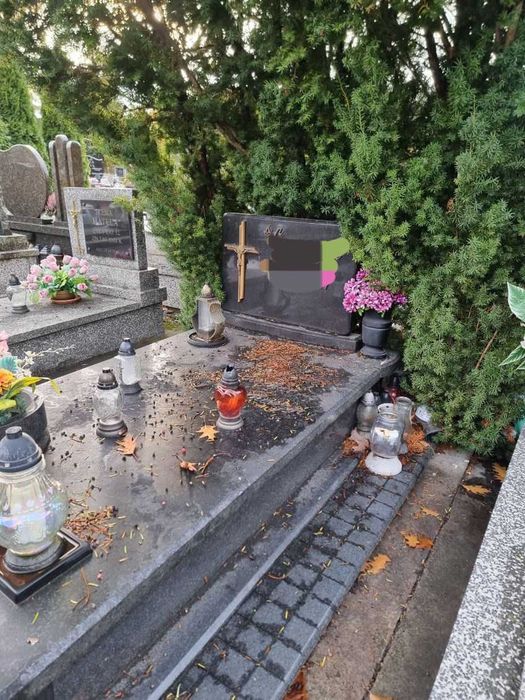 Sprzątanie grobów