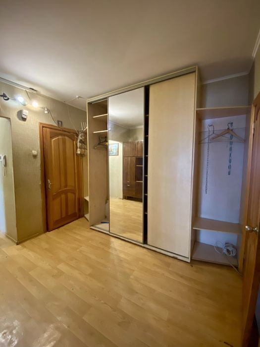 2к каартира гарний ремонт вул Закревського р-н Фестивальний