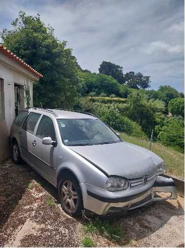 VW Golf IV - Carrinha para peças