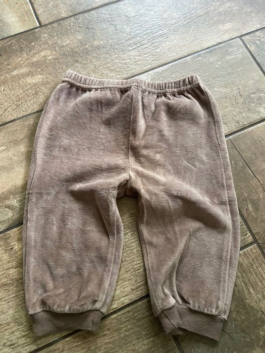 Spodnie dresowe welurowe chłopięce My Little Bear rozmiar 68 cm