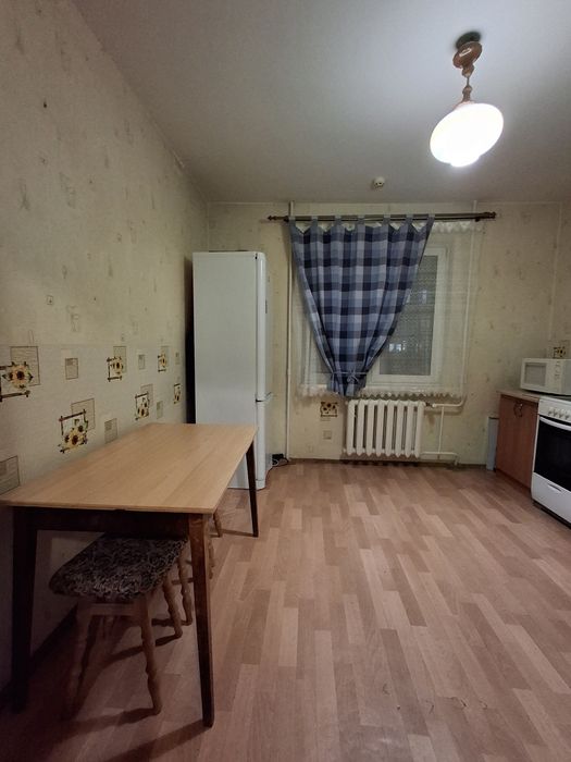 Двокімнатна видова квартира  на Григоренко,20а