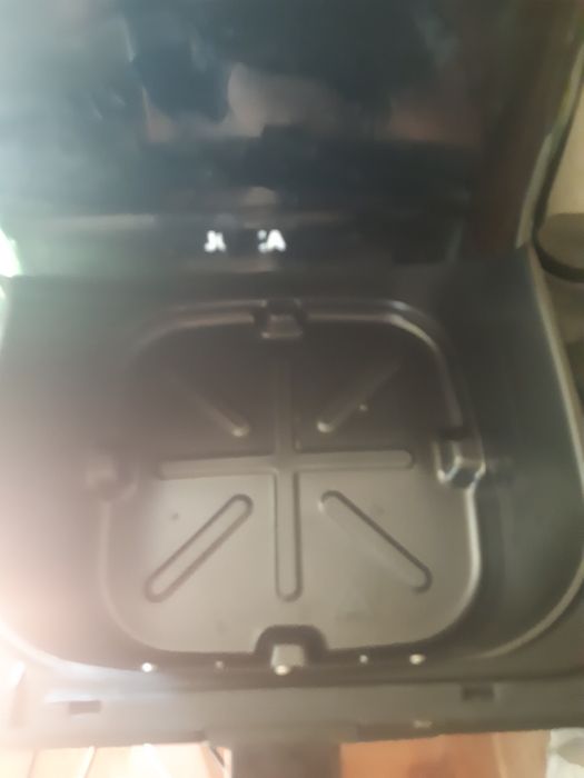 Air Fryer Jocca com algum uso
