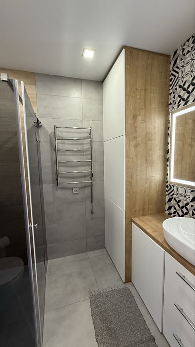 Оренда 3х кімнатної, вул. Олександра Олеся 6б, ЖК Варшавський