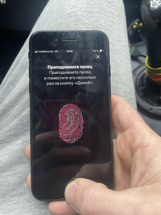 Продам iPhone SE 2020 256gb