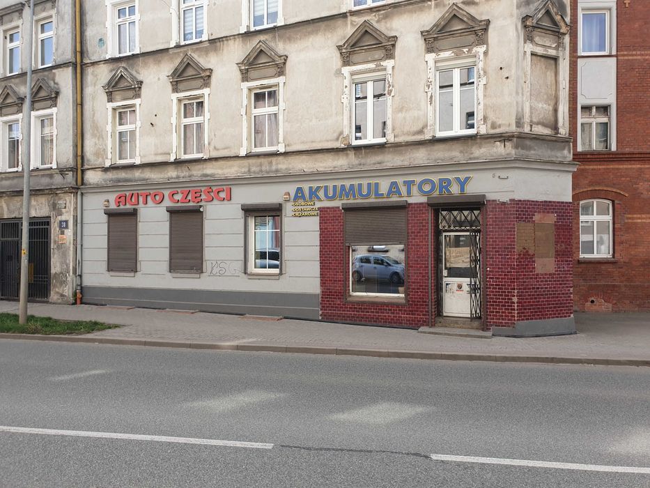 Sprzedam lokal  uzytkowy/ mieszkaniowy  93 m2