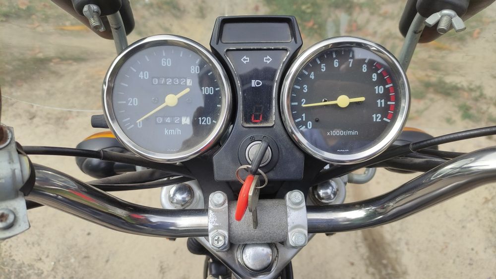 Продам мотоцикл spark sp110