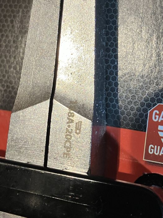 2 Alicates Facom novos