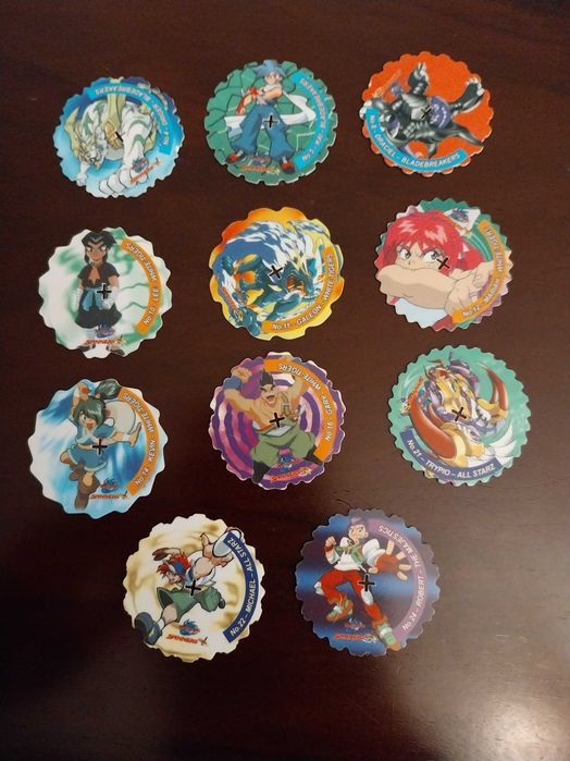 Lote 11 Beyblade Spinners, edição limitada, vintage