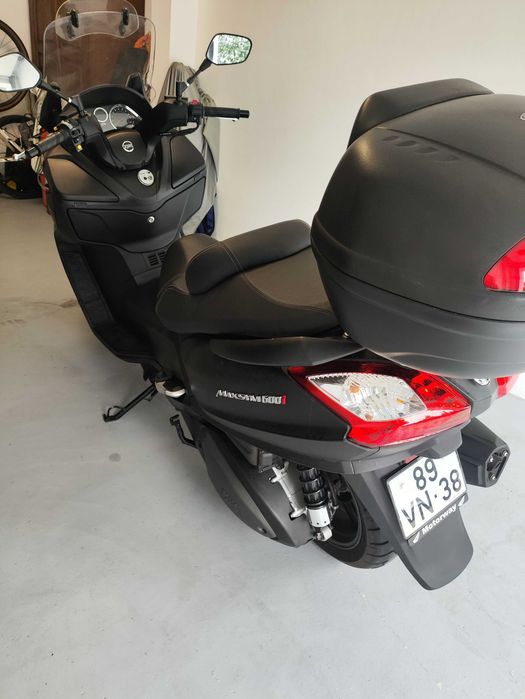 SYM MAXSYM 600i  3.200 €