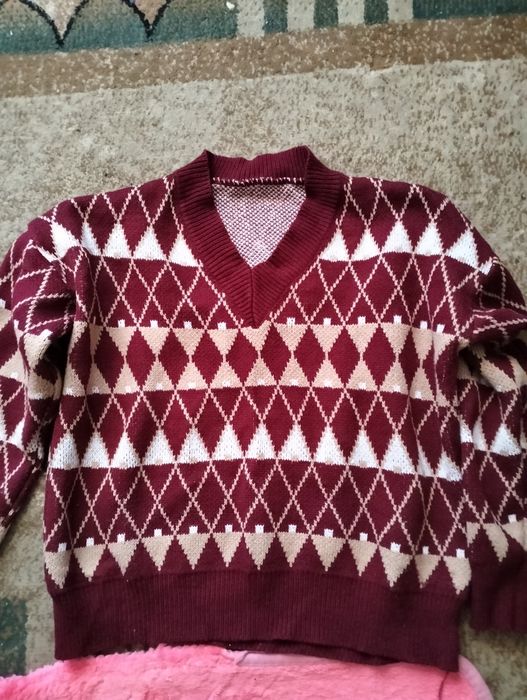 Свитер женский 44р