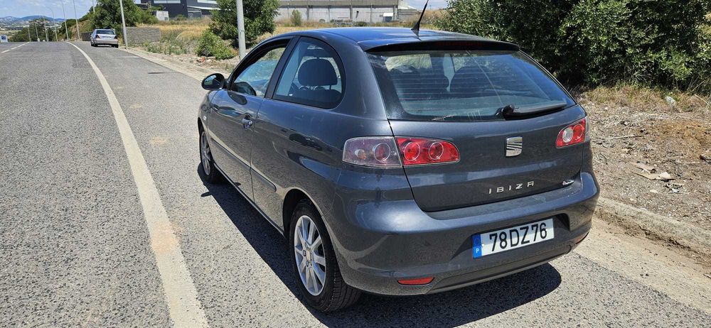 Vendo SEAT Ibiza 1.2 12V foto 3