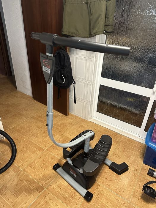 Elitica e bicicleta64575409415170120