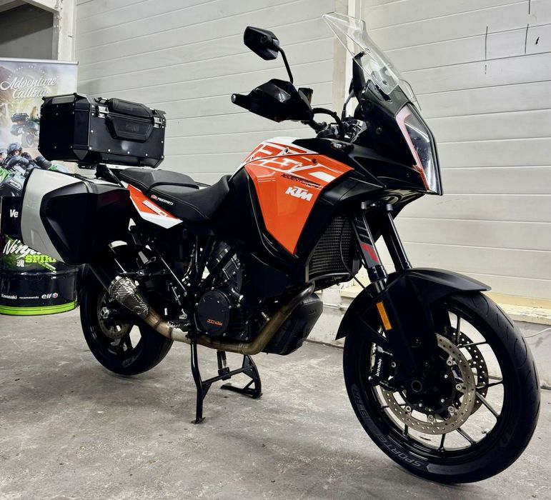 KTM Adventure 1290 Super Adventure kufry aktywne zawieszenie ABS transport