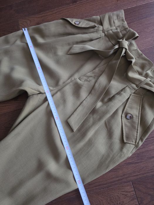 Spodnie khaki H&M z wysokim stanem