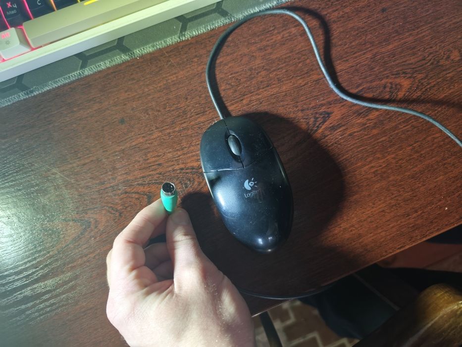 Набор Logitech мишка і клавіатура