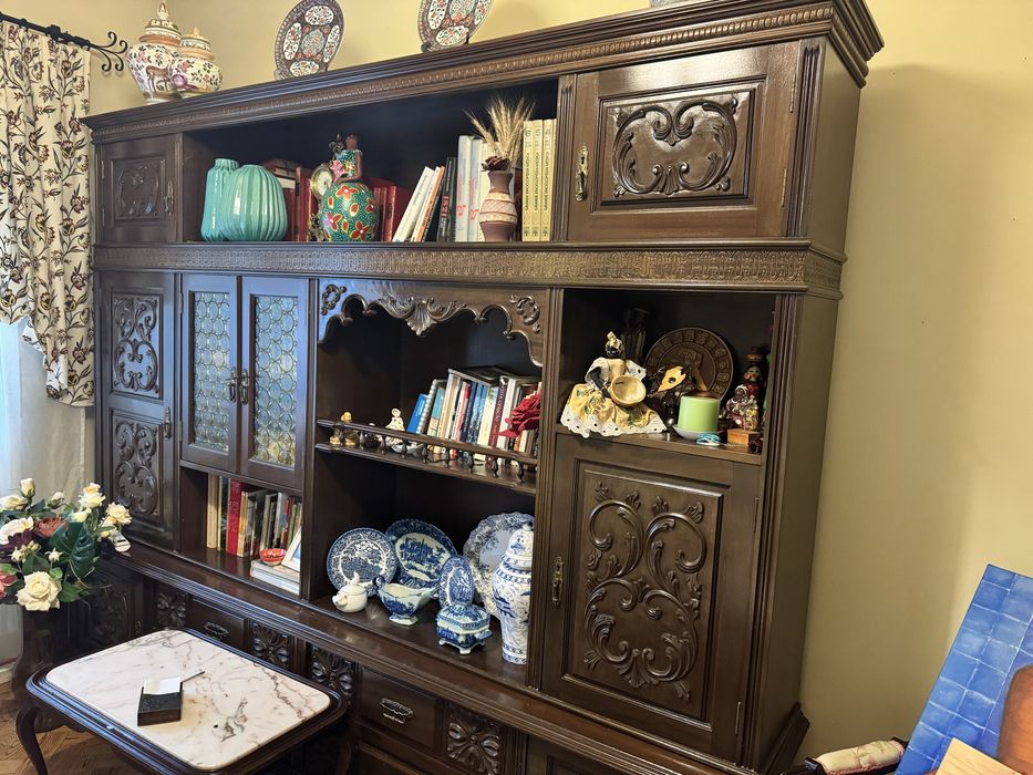 Móvel grande de sala