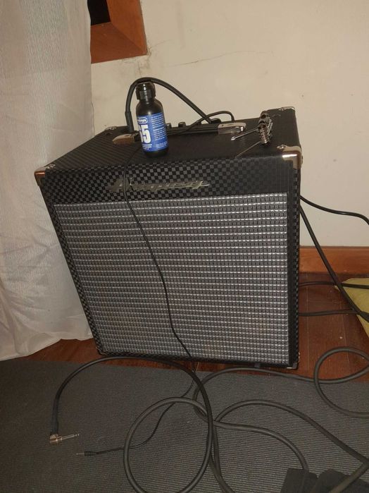 Ampeg Rocket Bass 108