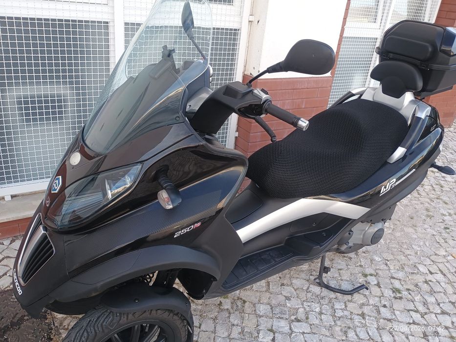 Piaggio mp3 250cc
