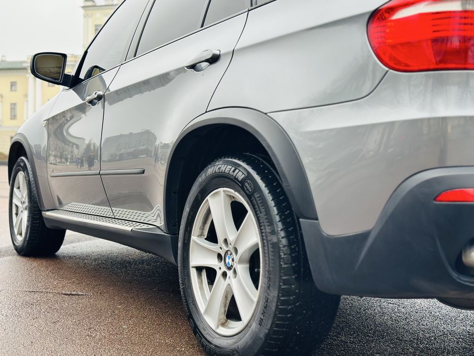 Bmw e70 в рідній фарбі, на газу