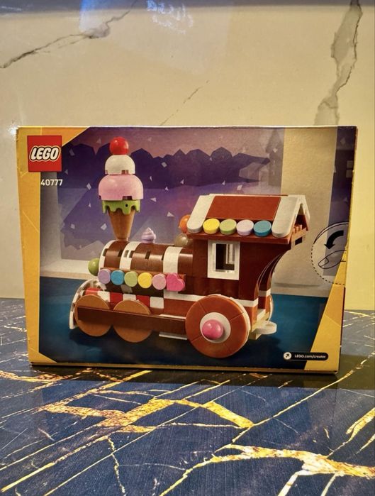 Конструктор  Lego 40777  Потяг новорічний пряниковий імбирний