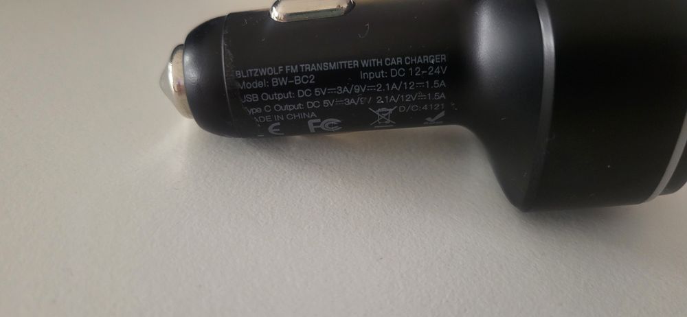 Transmissor BlitzWolf  BW-BC2 / Bluetooth Chamadas mao livre para carr