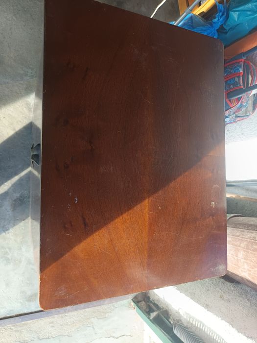 Vendo máquina de costura Singer