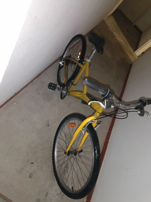 70€ bicicleta roda 26 pegar e andar com mudanças tudo ok