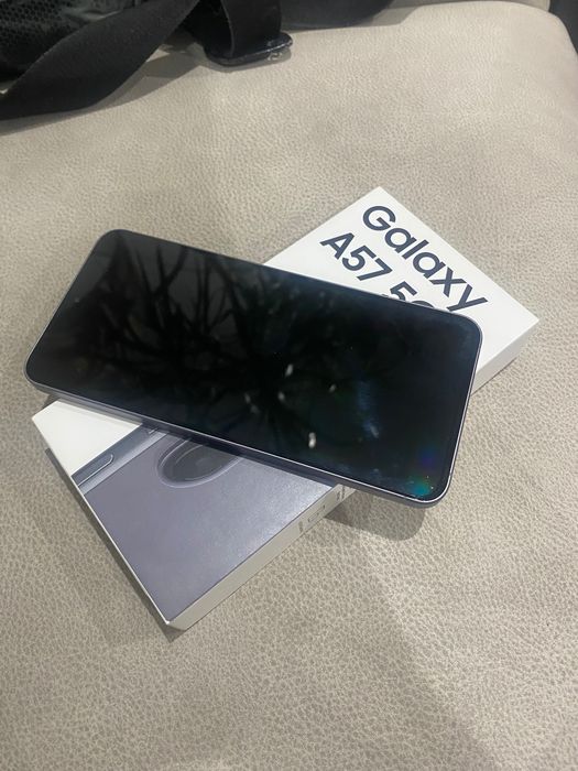 Samsung Galaxy A57 5G 128GB Novo + Capa