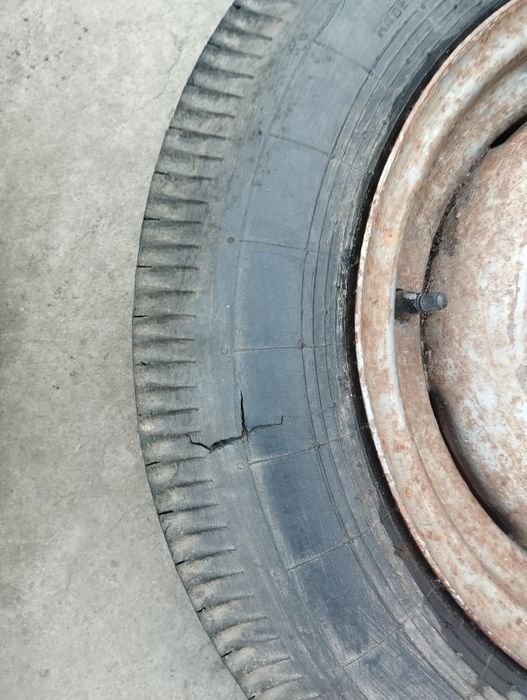 Пара коліс на Москвич R15