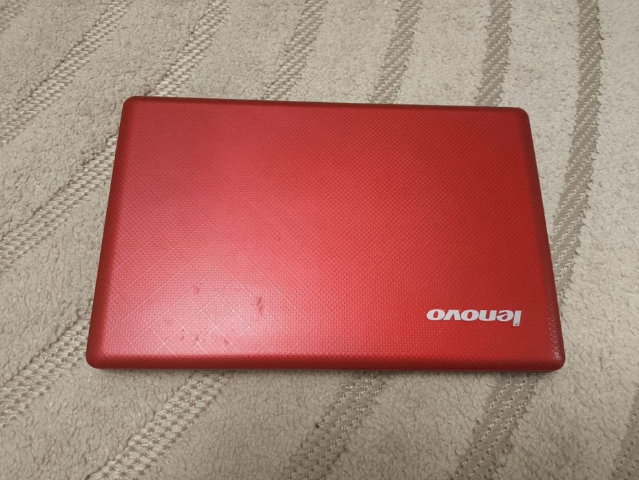 Нетбук Lenovo s100