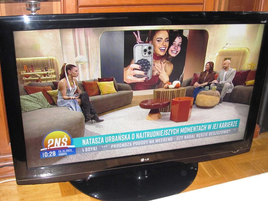 TV LG 47 cali LCD FullHD 100Hz 3HDMI USB DVB-T2 PCMCIA stopka pilot