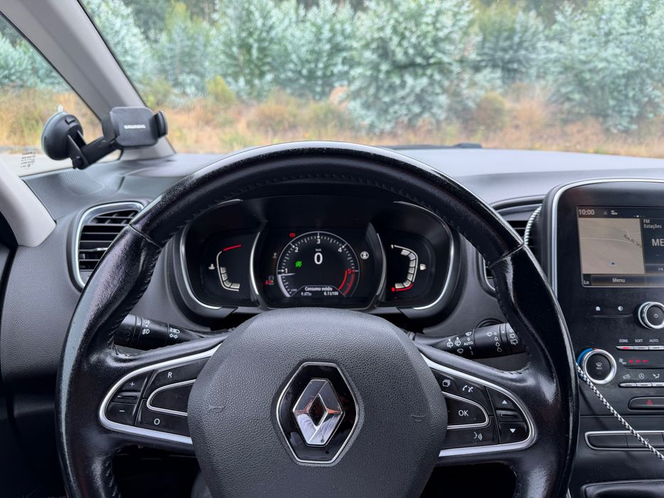 Renault Grand Scénic 1.5 dCi 110cv Business – 2017 | 7 Lugares | Caixa Manual