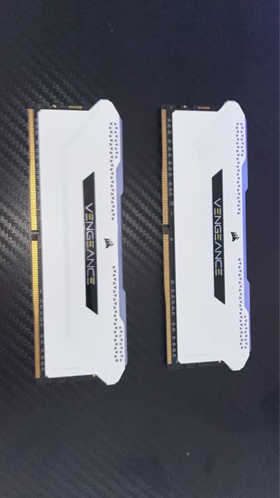 Ram 16gb 2x8 ddr4 3600MHz rgb