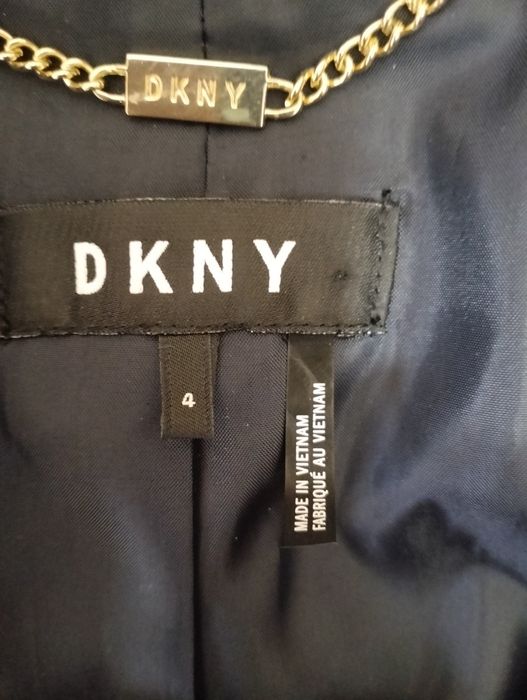 Пиджак DKNY шерстяной Mothwurf, Goes